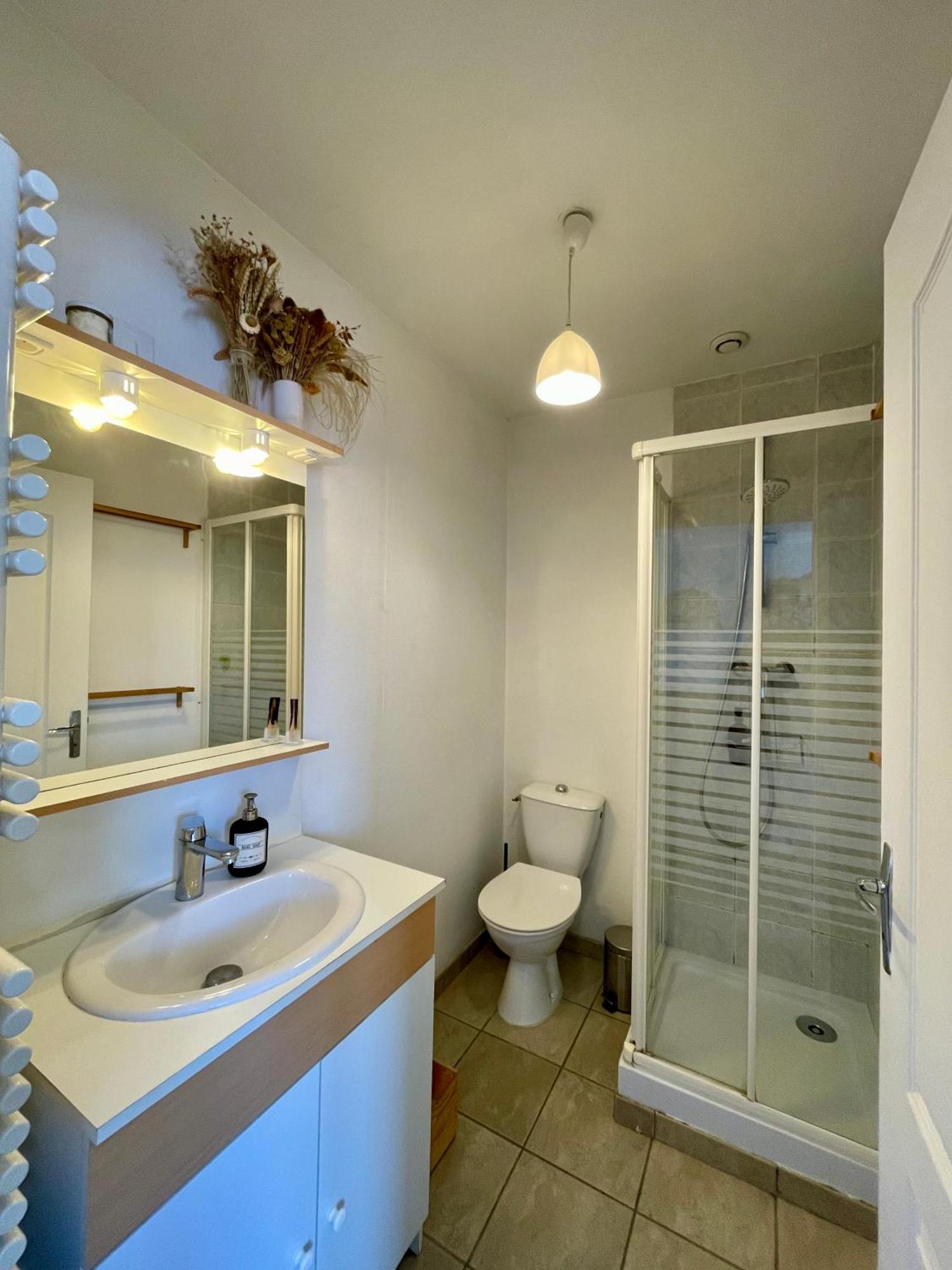 דירות לה מדלן 35M2 A La Madeleine: Salon, Cuisine & Sdb Prives מראה חיצוני תמונה